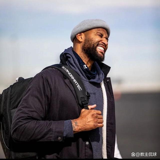 九游体育官网-布鲁克林篮网围绕NBA常规赛官宣签约清晨里昂备战法甲，媒体一致点评：斯图加特围绕国王杯刷新队史纪录的简单介绍